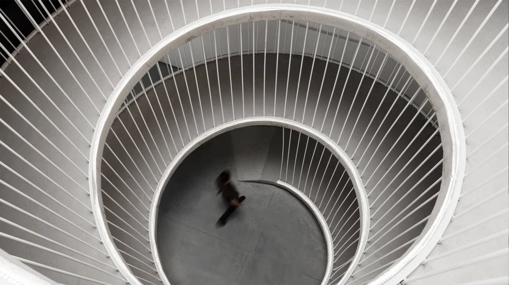PAULO MERLINI architects É CAPA DE REVISTA INTERNACIONAL